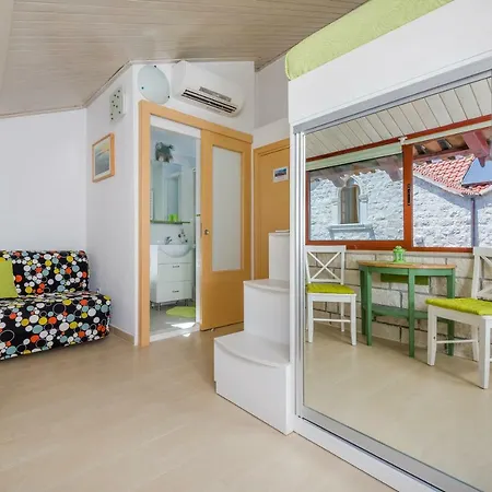 Hektorovic House هفار
