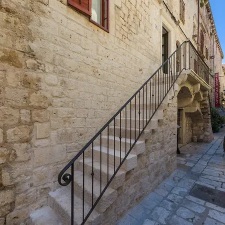 Hektorovic House