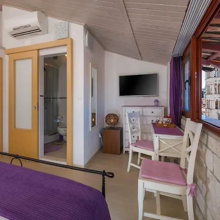 Affittacamere Hektorovic House 3*