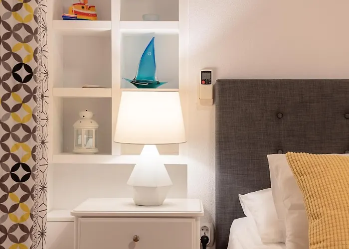 Guest house Hektorovic House 3*